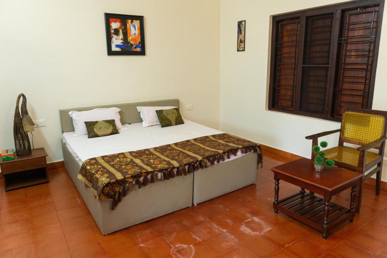 Canalview Private Cottage Azhikkal Ayiram Thengu Panmana Εξωτερικό φωτογραφία